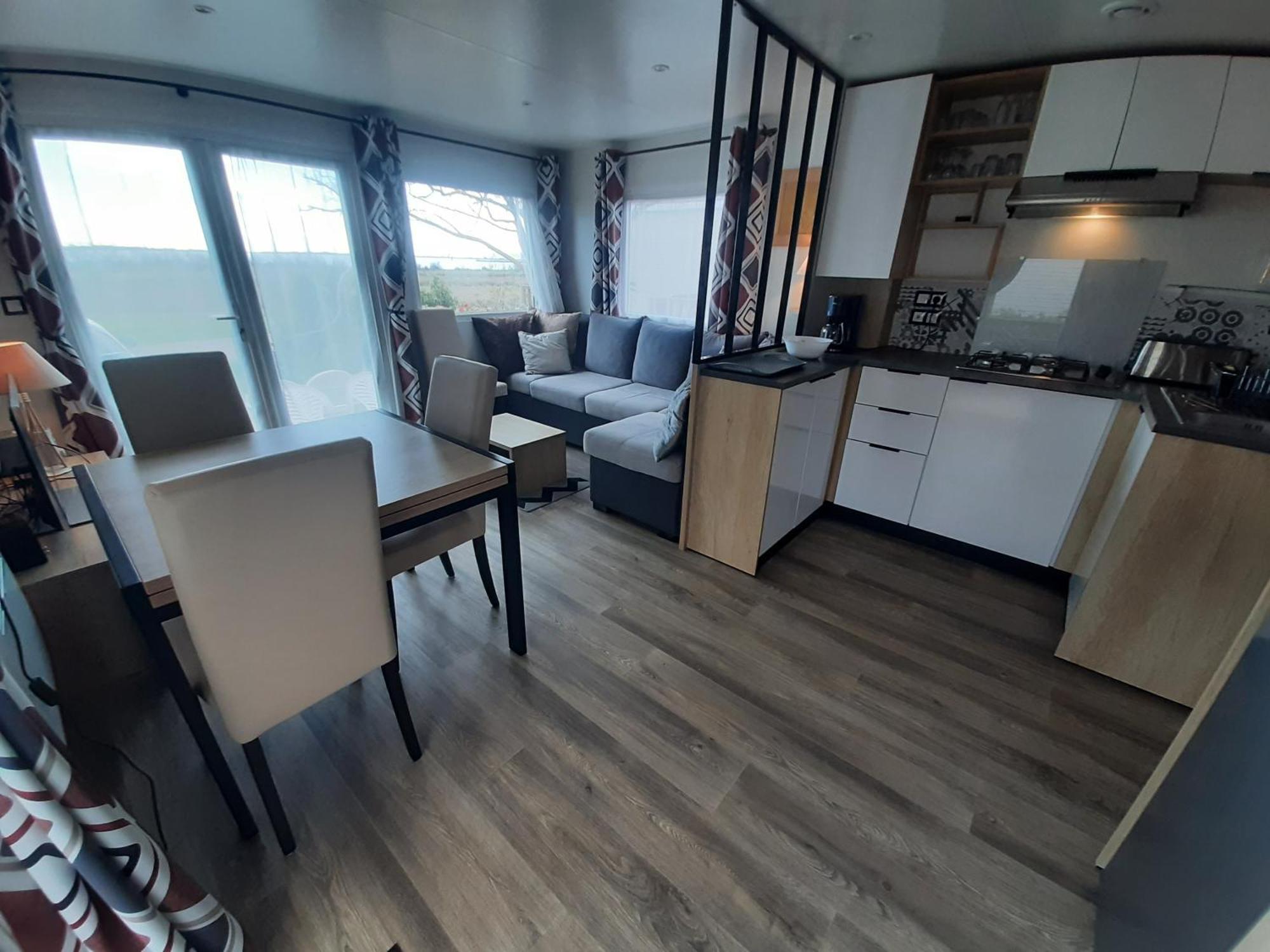 Serenity 565 Au Des Reves-camping 4 Etoiles-mobil 3ch-6pl-clim-sdb- Wc Separe-au Calme, Belle Vue Sur Le Lac, Sans Vis A Vis Lattes